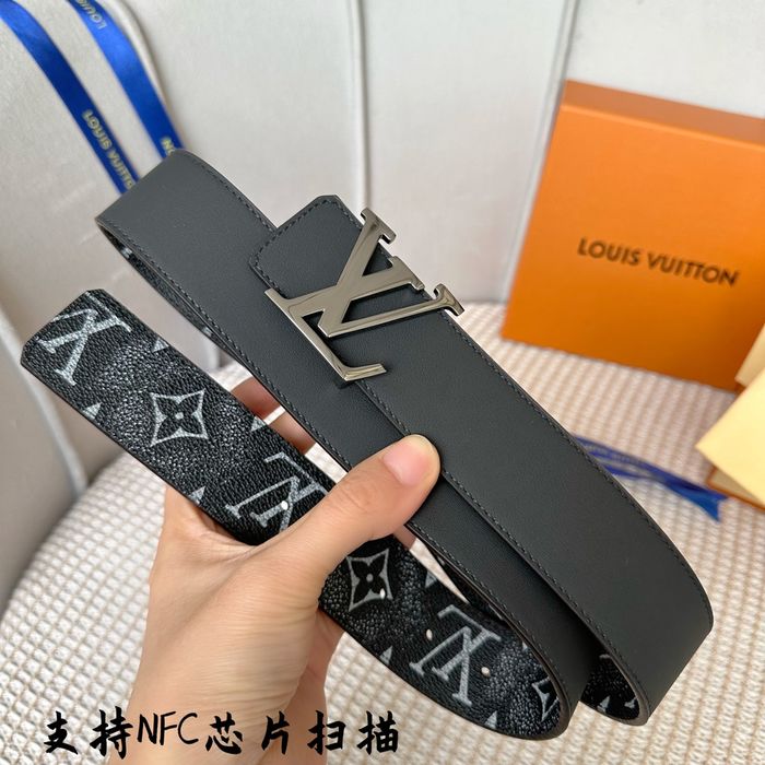 Louis Vuitton Belt 40MM LVB00077